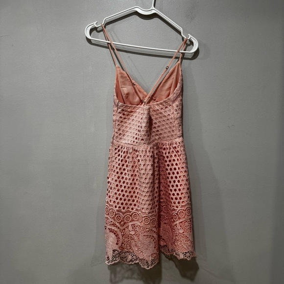 Abercrombie & Fitch Pink Crochet Lace Eyelet Dress XS - Picture 7 of 9
